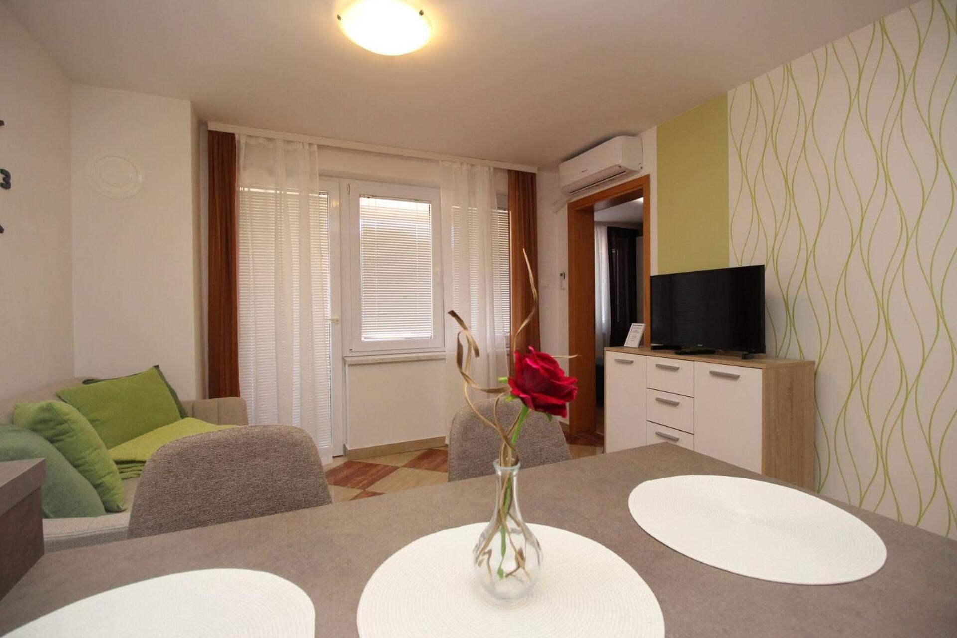Aquarium Guest house