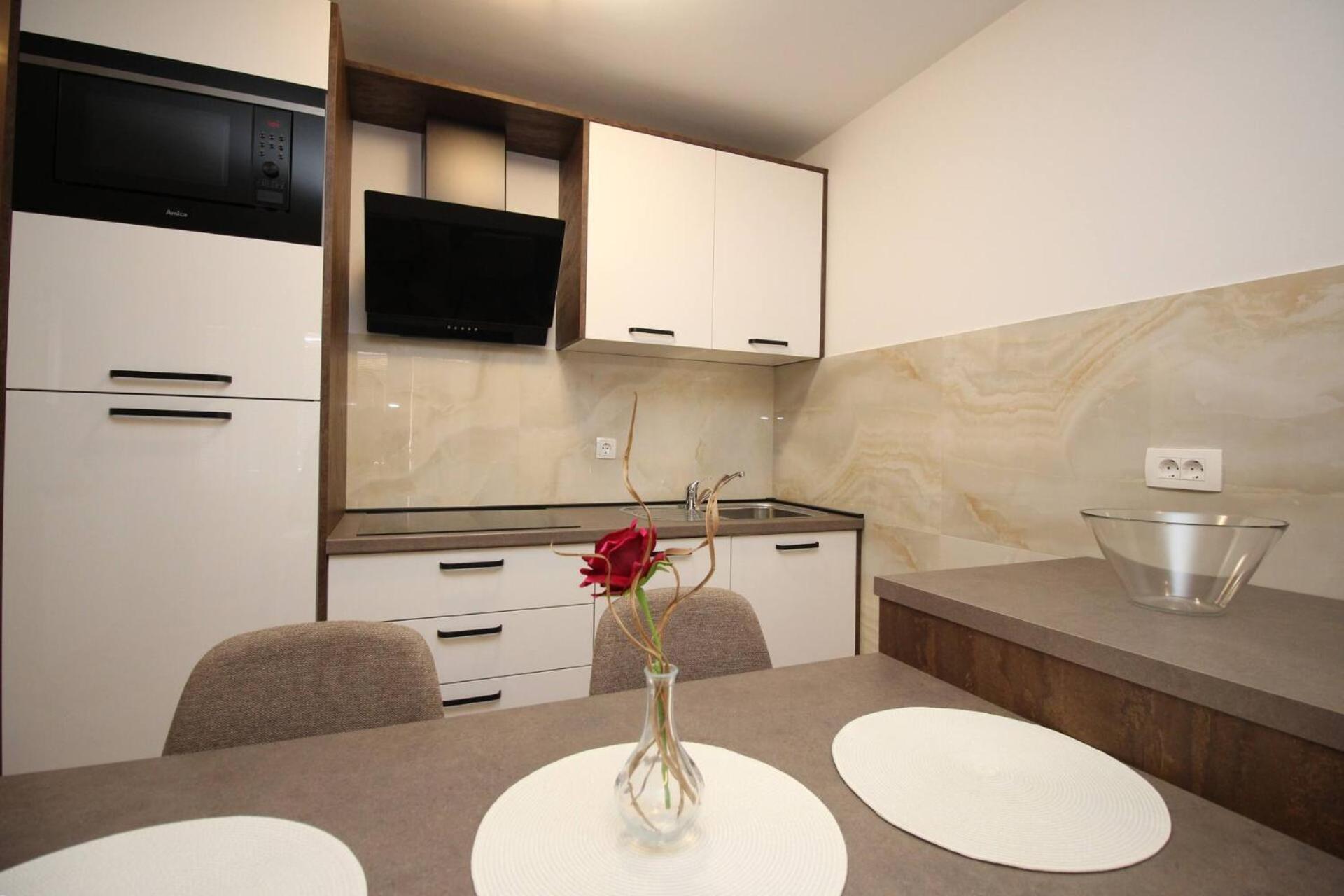 Guest house Aquarium Baska (Krk)