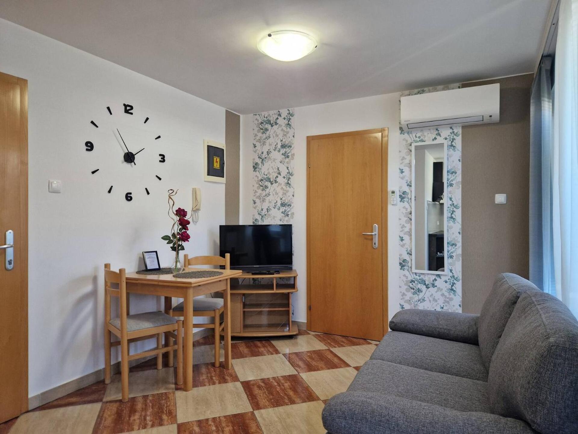 Guest house Aquarium 4*