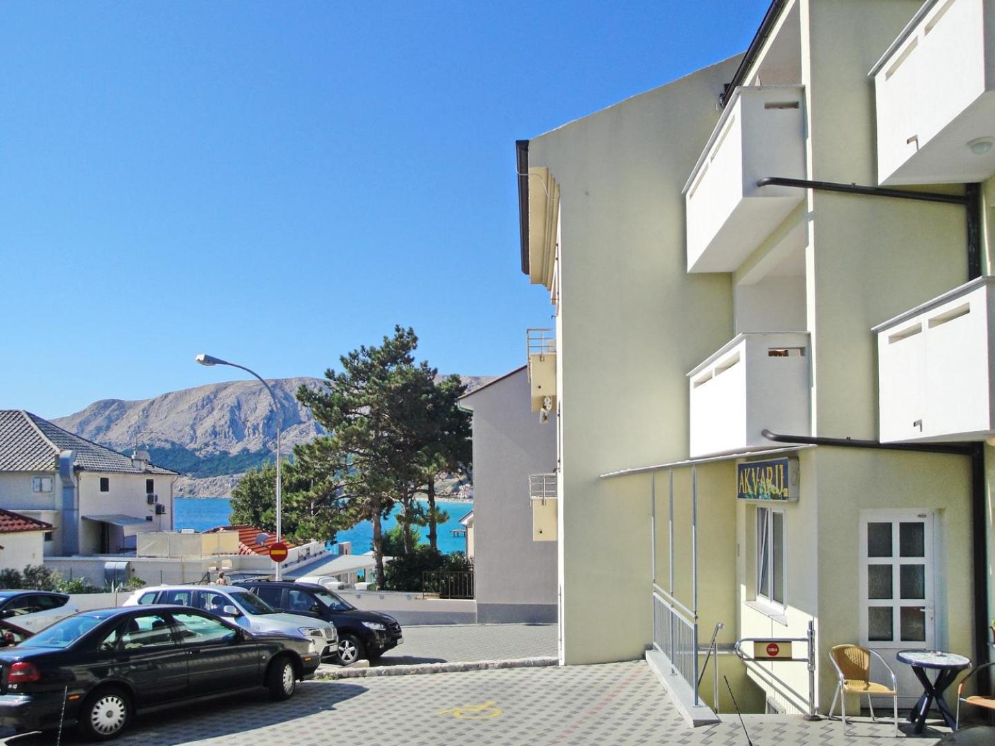 Aquarium Guest house